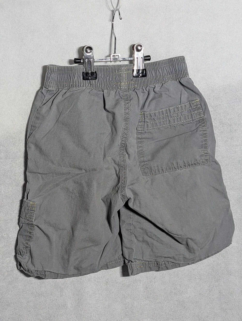 OshKosh B'gosh Boys Grey Elastic Waist Cargo Shorts Size 5 Cotton